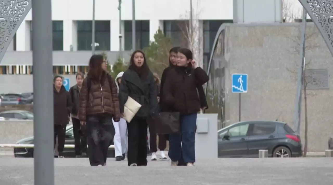 Е. Больгерт: Жаңа Конституция қоғам сұранысына сай