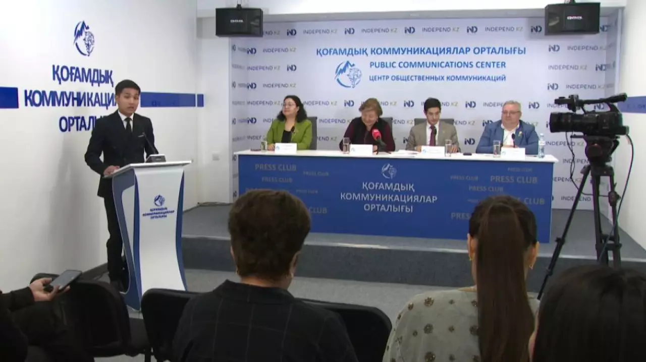 Қоғамдық кеңес мүшелері дәріханаларды тексерді