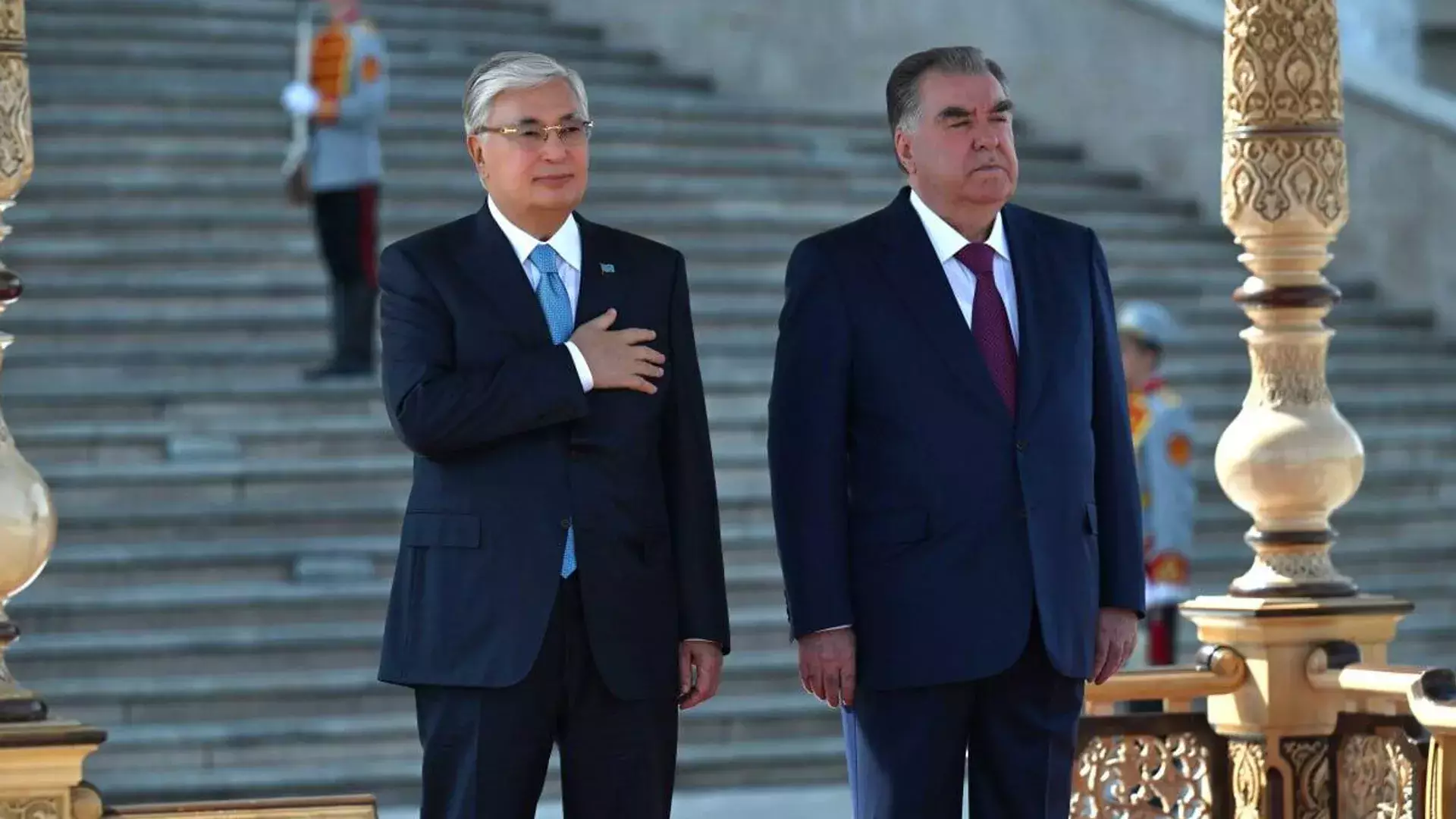 Сенат Казахстана ратифицировал договор о союзнических отношениях с Таджикистаном.