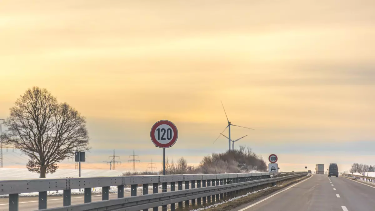 В области Абай закрыли трассы из-за непогоды