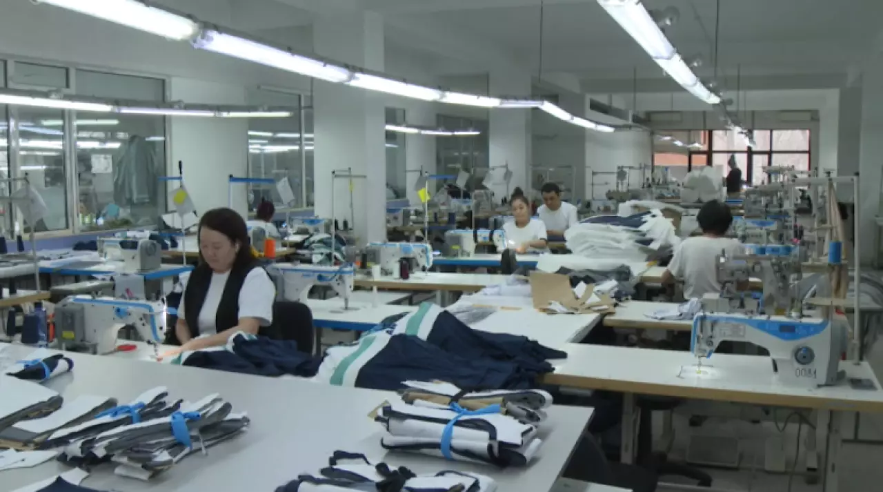 Новую программу развития лёгкой промышленности разрабатывают в РК