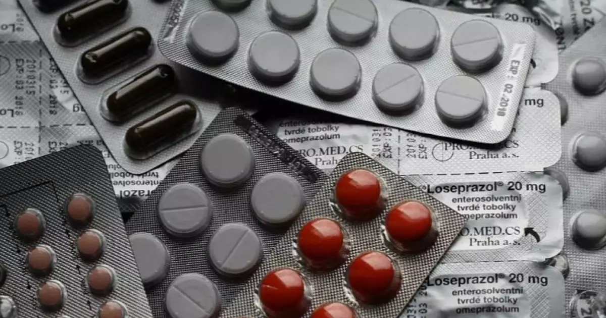  Елде 4 мыңнан астам тегін дәрі-дәрмек заңсыз сатылған 