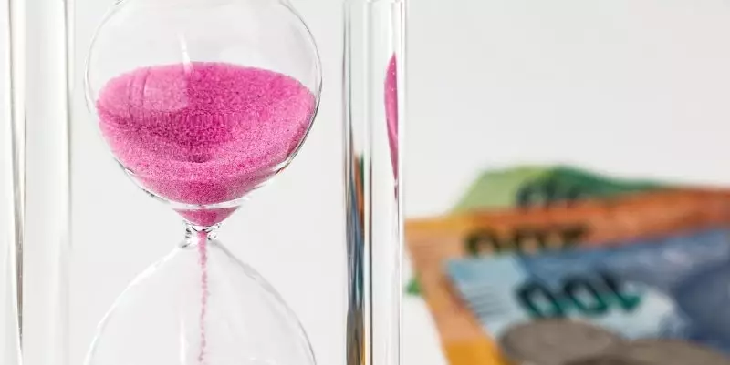 Пора домой: казахстанские инвесторы уходят с зарубежных рынков