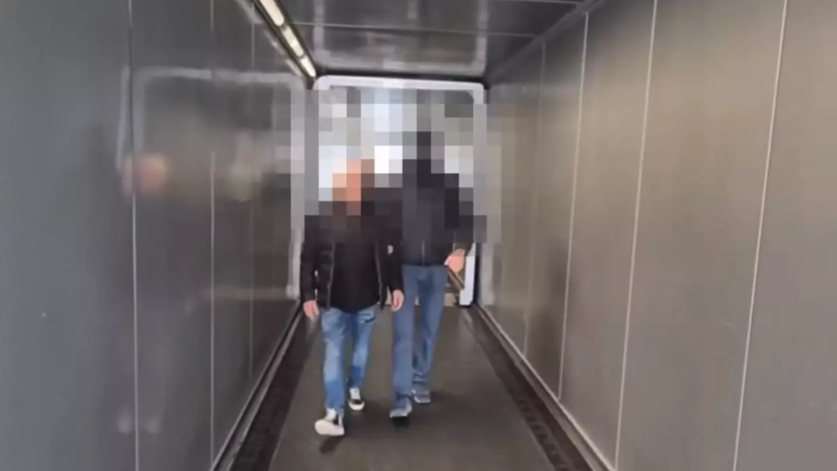 Разыскивавшийся более 10 лет мошенник экстрадирован из Германии в Казахстан