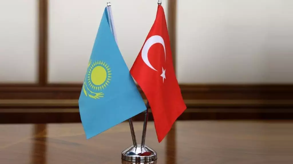 Токаев прибыл в Анталью для участия в панельной сессии дипломатического форума