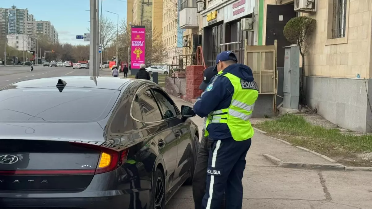 Айыппұлын төлемеген автокөліктер айып тұрағына жеткізілді