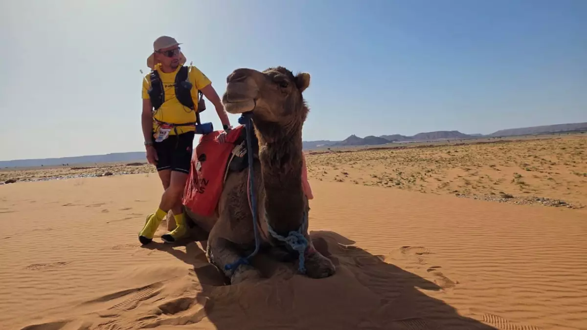 Как казахстанец Павел Тенцер финишировал в топе невероятного марафона в Сахаре