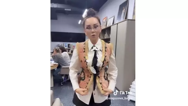 "Құнды жәдігер": Баян Мақсатқызы сүйінші жаңалығымен бөлісті