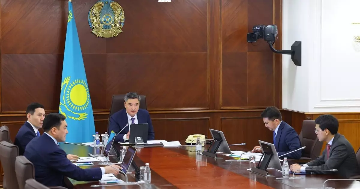  Олжас Бектенов Президент тапсырмаларын орындау аясында «Деректерді өңдеу орталықтары алқабы» жобасын жүзеге асыру жөнінде кеңес өткізді 