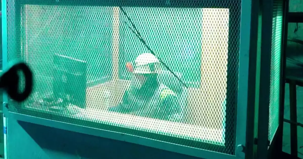  «Қазақмыс» жұмысшыларын шаң мен шудан қорғайтын арнайы кабиналар орнатты 