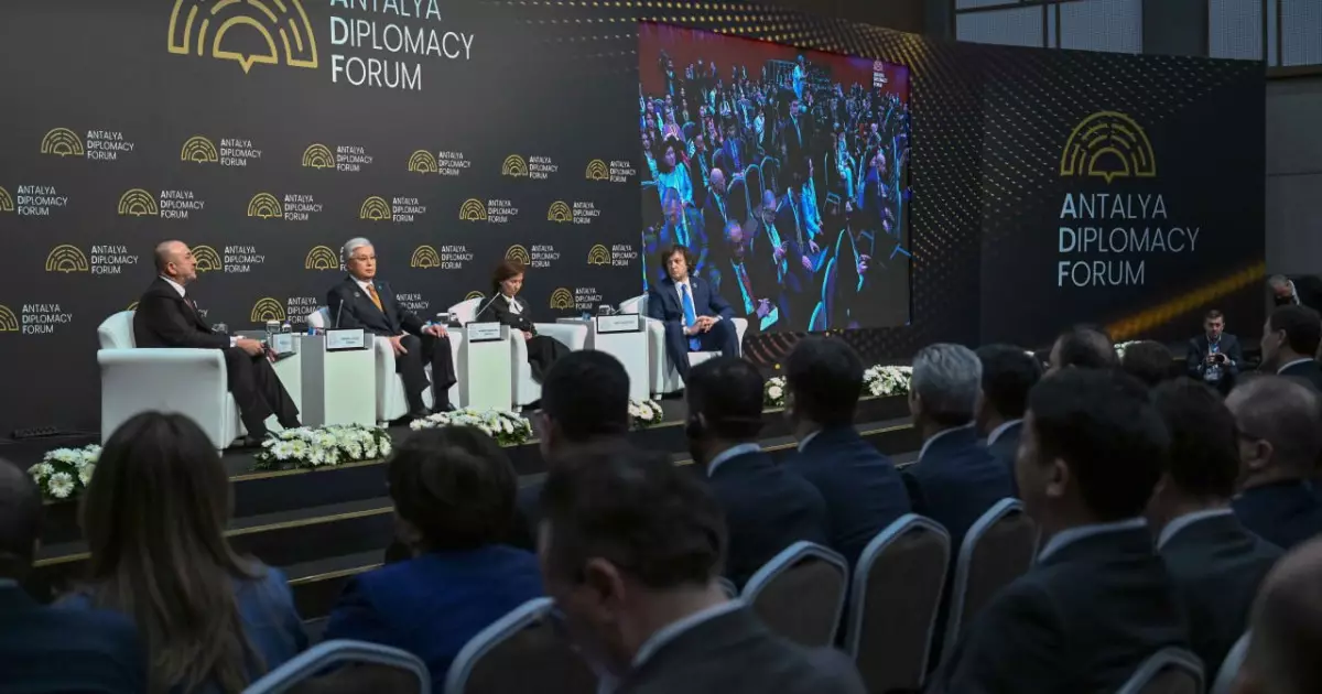   Президент бүгінгі көшбасшылардың бойынан табылуға тиіс қасиеттерге тоқталды   