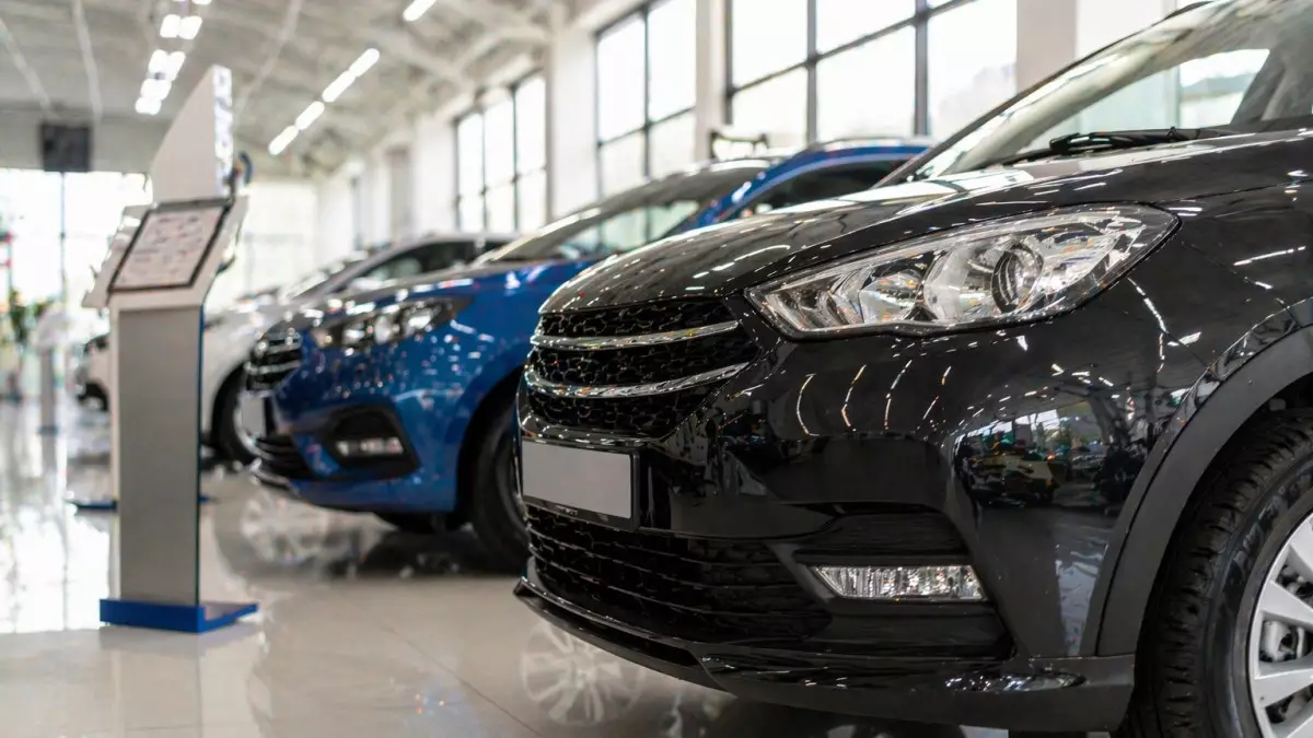 Жаңа автокөліктер 7,5% арзандады: сарапшы себебін түсіндірді
