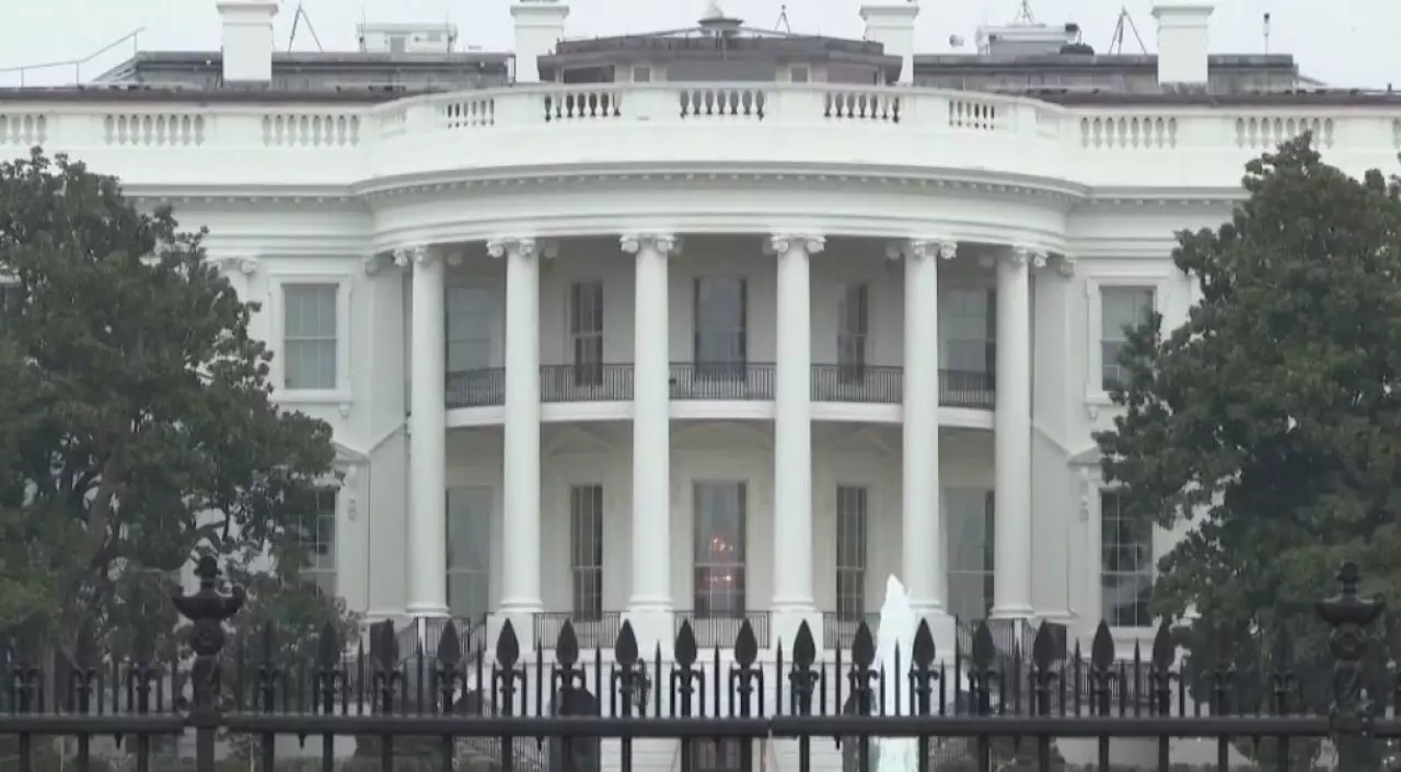 АҚШ Еуропаға қару-жарақ жеткізуді азайтты     