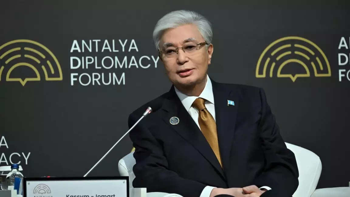 Мемлекет басшысы халықаралық институттарды жаңғырту қажеттігін айтты