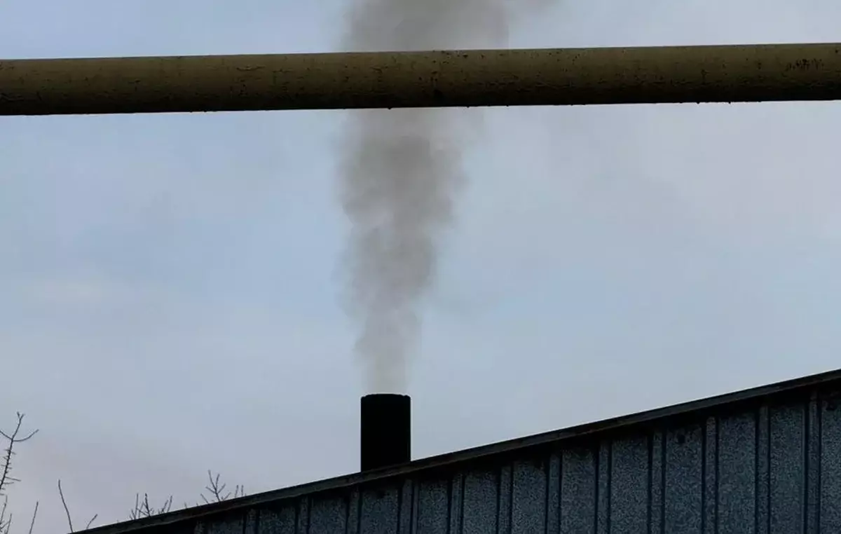 Көмірді пайдалану мен құрылыс қалдықтарын реттеу: Алматыда ауа сапасын жақсарту бойынша жаңа шаралар талқыланды