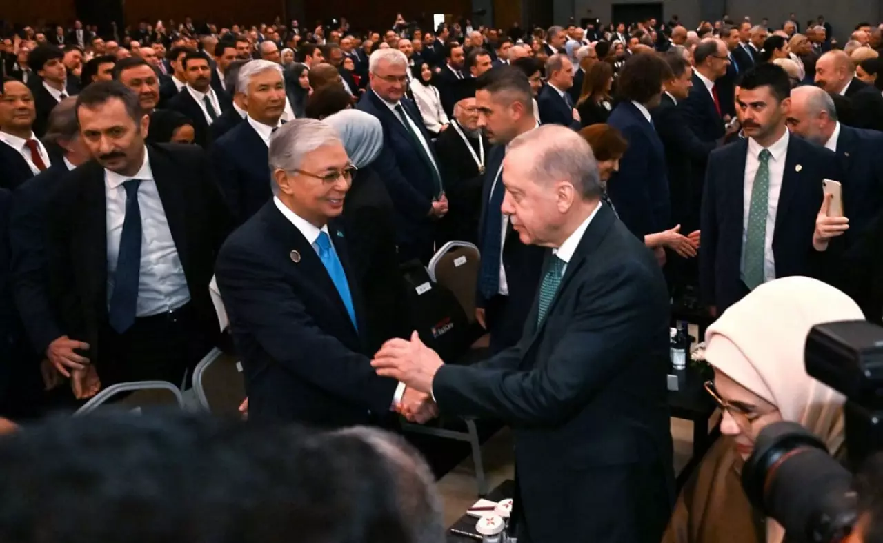 Президент Казахстана принял участие в церемонии открытия ADF