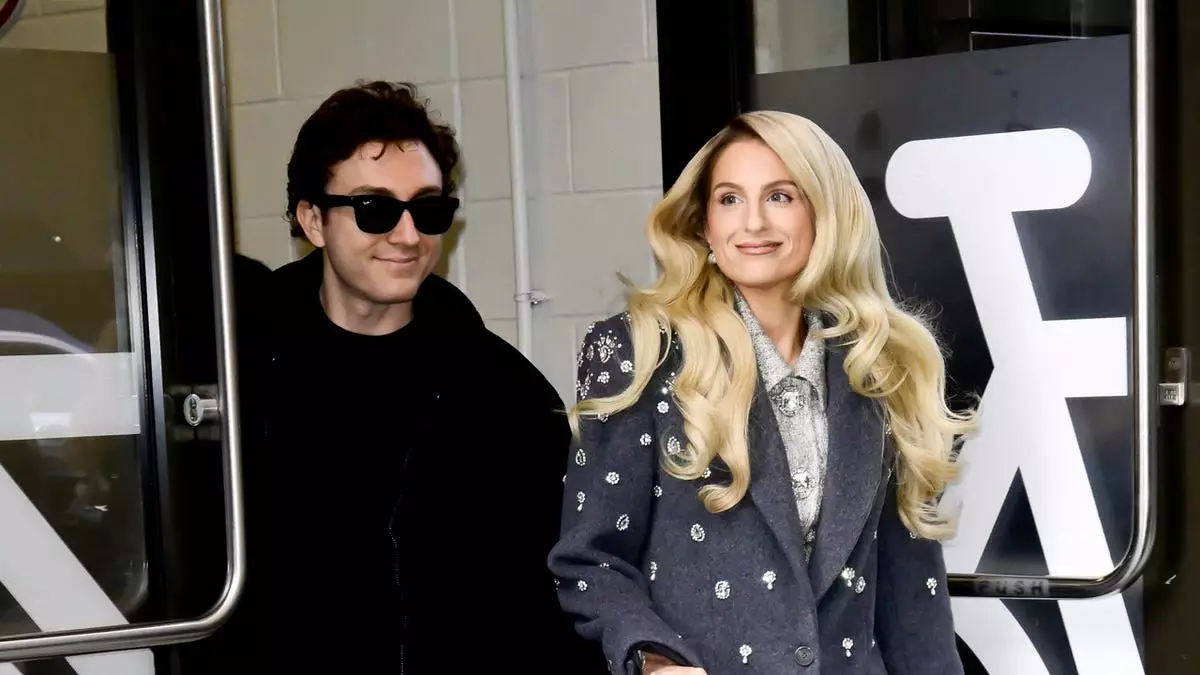 Меган Трейнор отменила весь тур после рождения третьего ребёнка, признав, что это "больше, чем она может вынести".