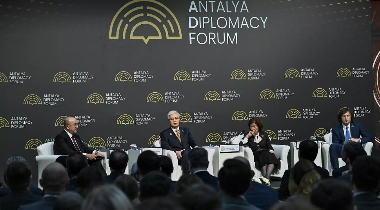 Реформа ООН и роль «средних держав»: ключевые месседжи Токаева в Анталье