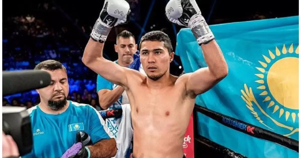  Жәнібек Әлімханұлының салмағындағы қазақстандық боксшы чемпиондық жекпе-жегін өткізеді 