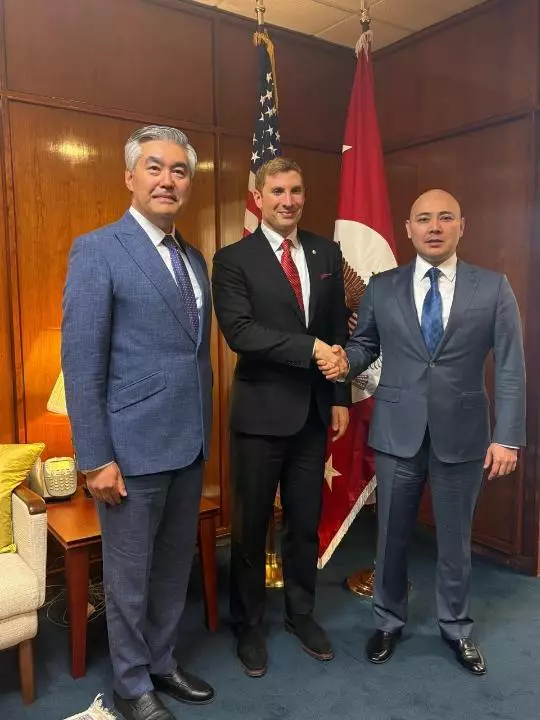 Казахстан и США провели переговоры об укреплении сотрудничества в горнодобывающем секторе.