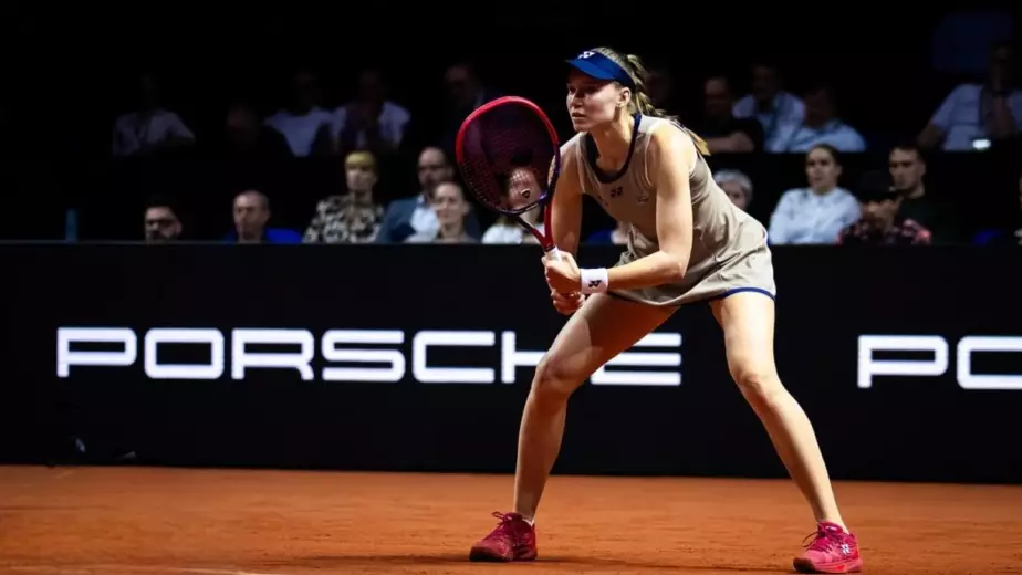 Прямая трансляция матча Елена Рыбакина - Мирра Андреева в Штутгарте-2026