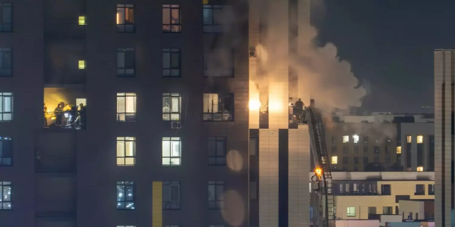 Астанадағы өрт: Үш баласынан айырылған ана есін жиды