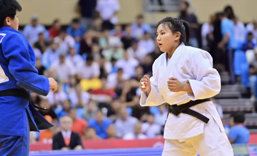 Төрт қазақстандық Азия чемпионатының қола медалі үшін бақ сынайды