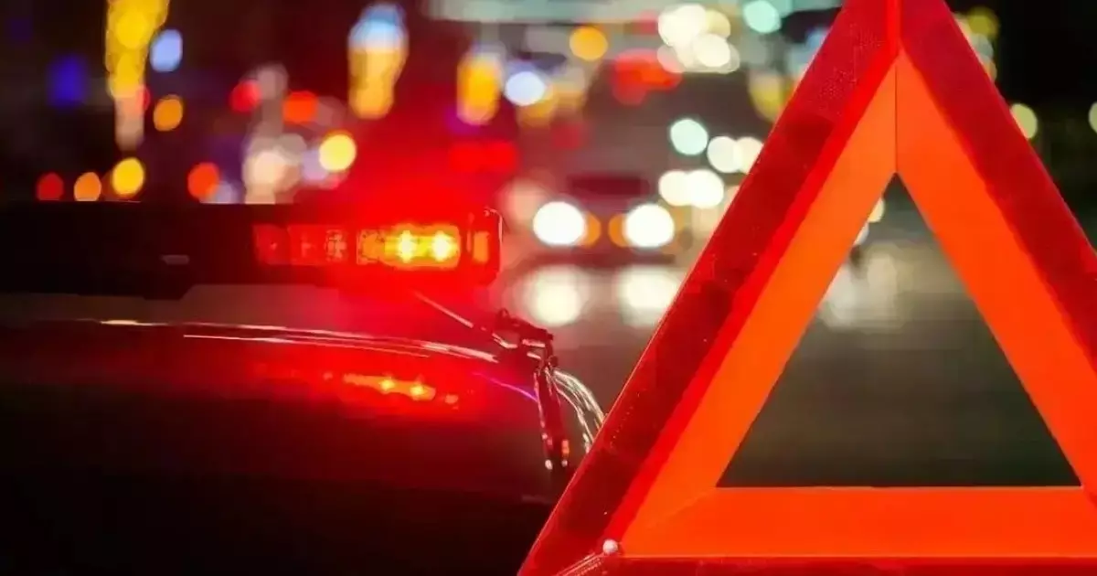  Семейде жүргізуші көлікті басқара алмай, жаяу жүргіншіні қағып кетті 