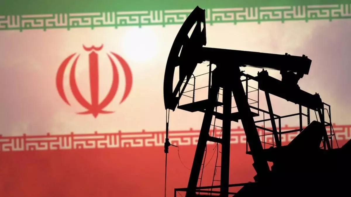 "Әскери бақылау қайта күшейді". Иран қайтадан Ормуз бұғазын бақылауға алғанын мәлімдеді