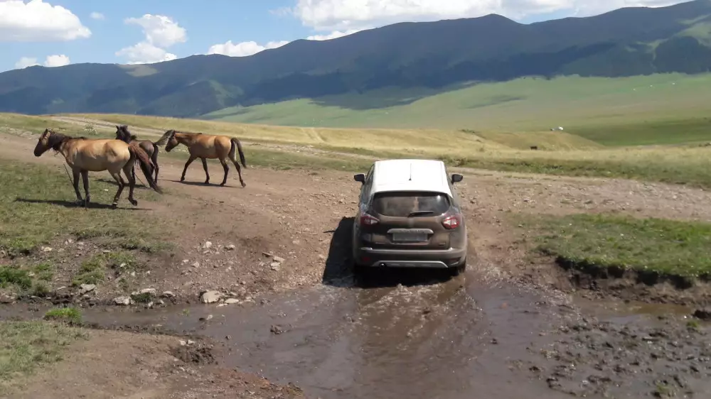 Маршрут выходного дня из Алматы: на Чарын через плато Асы на автомобиле