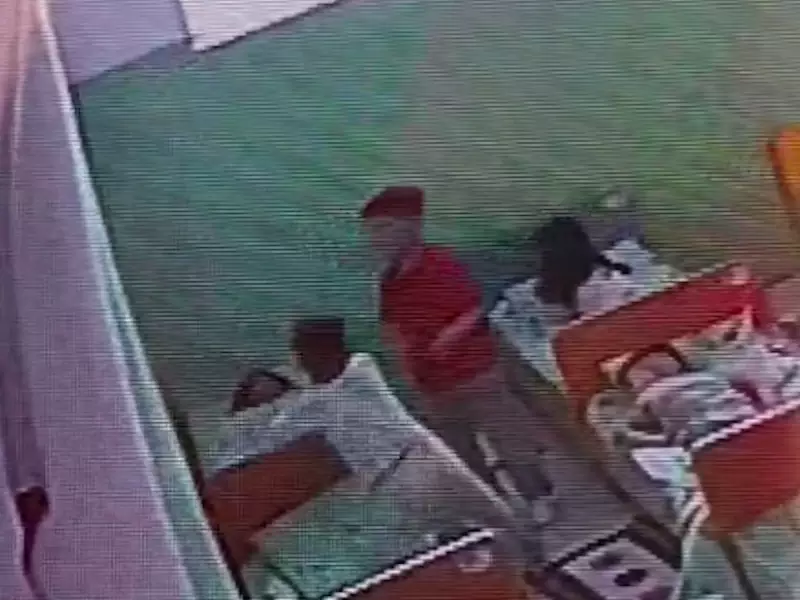 «Ходит с ножом и угрожает»: скандал вспыхнул в детсаду Мангистау