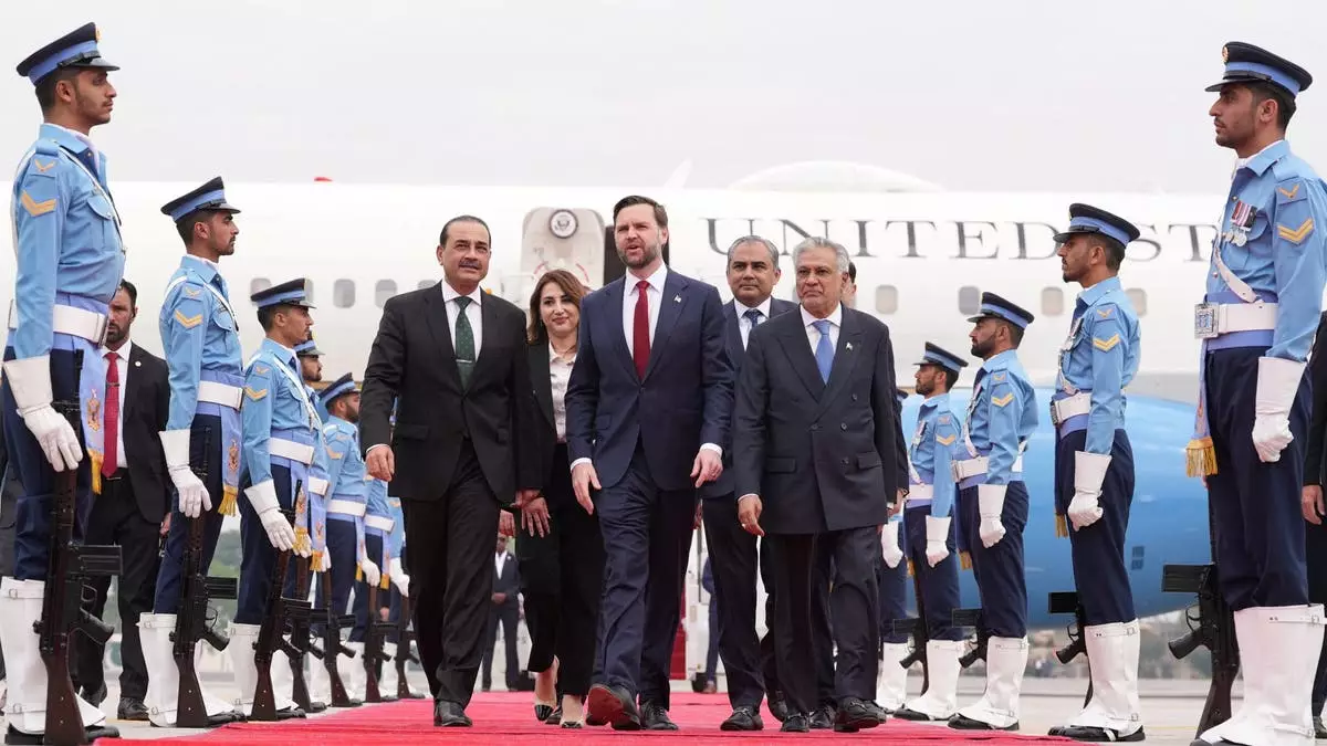 Любимый фельдмаршал Трампа: кто такой могущественный начальник штаба армии Пакистана Асим Мунир с тесными связями в разведке.