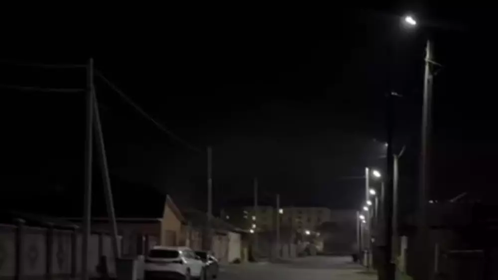 “Установим светильник на улице в 2027 году“ - пост привлек внимание Казнета