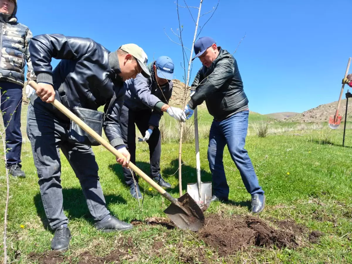 Болашақ экопарк аумағында «Таза Қазақстан» акциясы: «Қызылтас-Тасбасқа» шатқалы жаңғырады
