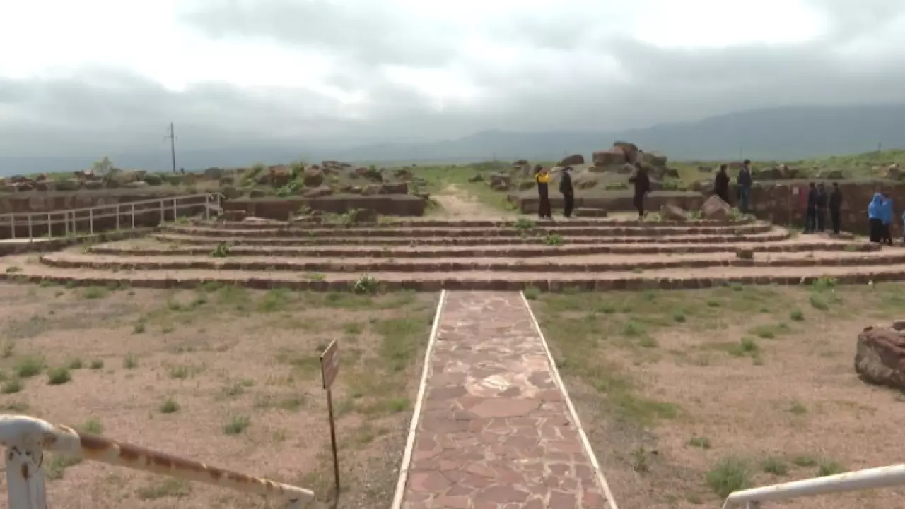 Городище Акыртас очистили от мусора в рамках экоакции