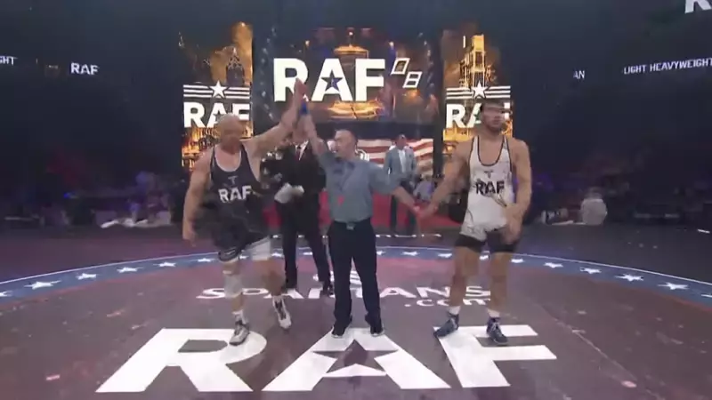 Айтмұхан Снайдерге есе жіберді