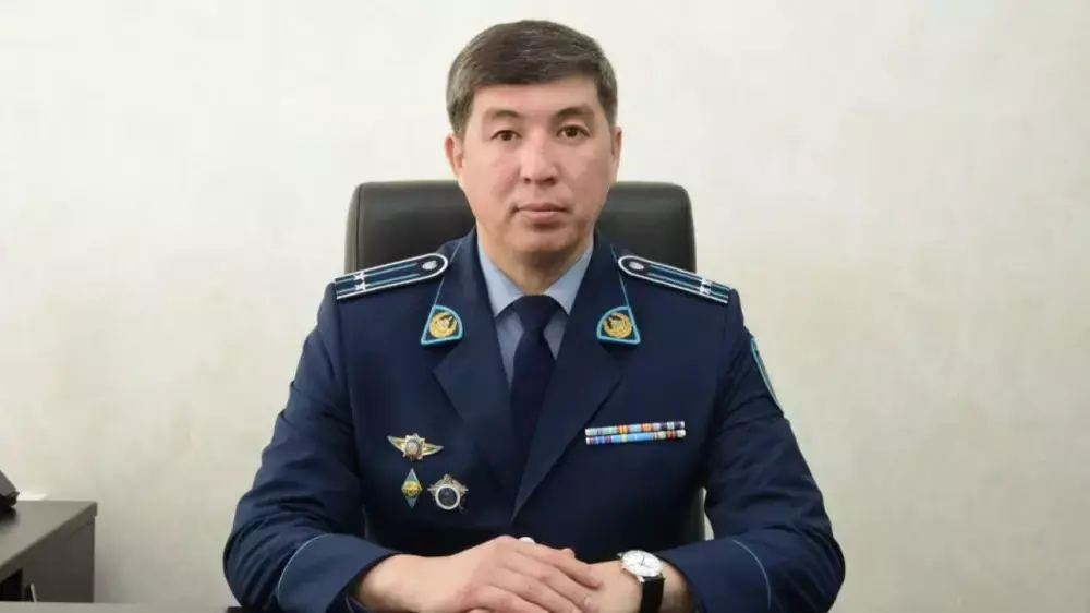 Атырау полициясының бұрынғы басшысы Бақтыбек Исаев тергеу изоляторына қамалды