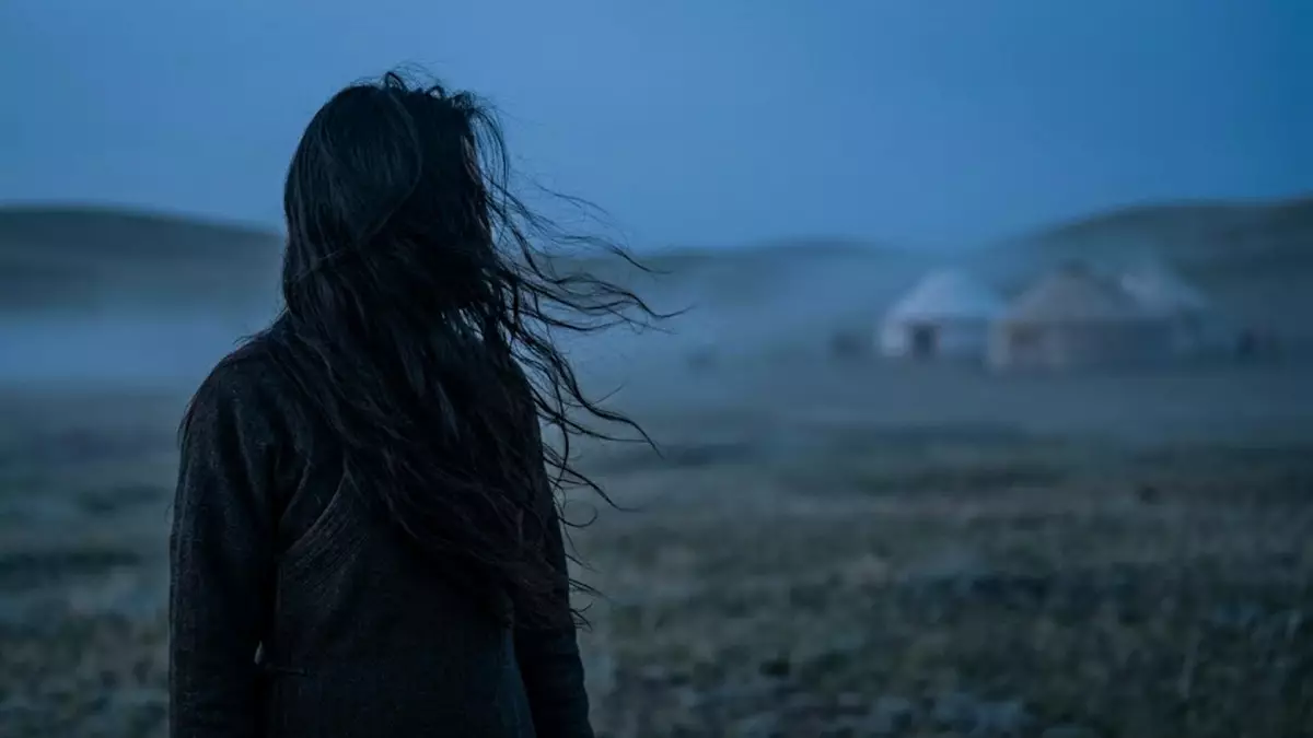 Ертеде шаш жаю жын бейнесін бейнелеген бе?