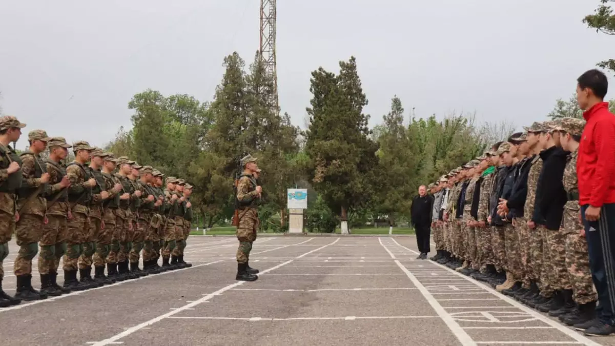 Биылғы әскерге шақыру: кім барады, кімге кейінге қалдыру беріледі