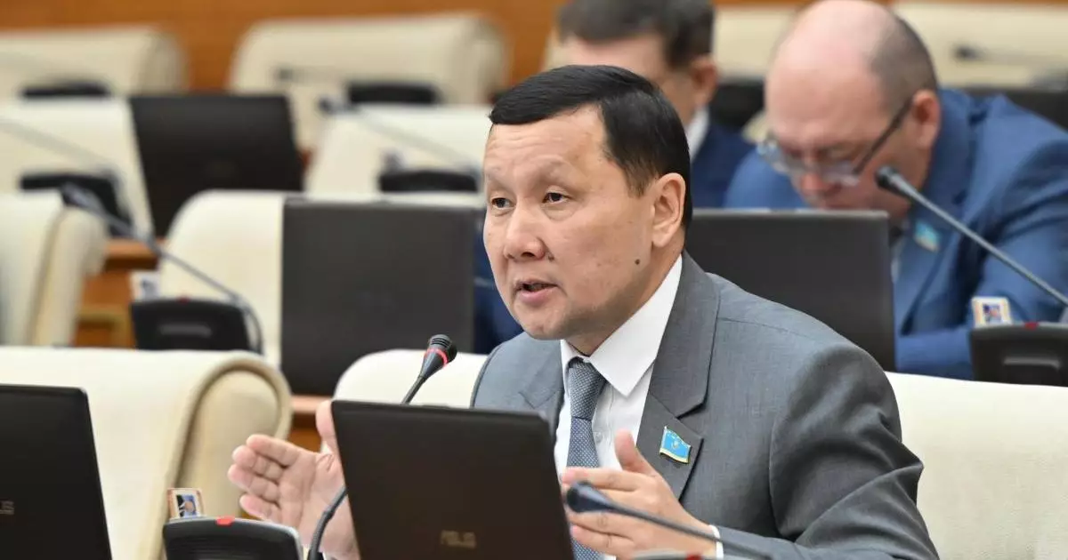  Түркістандағы СЭС дауы: ресми ақпаратты бөліскендер неге қамалды? 