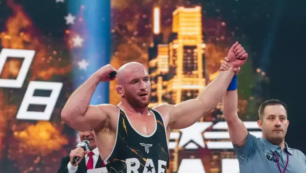 Снайдер после схватки с Айтмуханом выбрал следующего соперника. Это действующий чемпион UFC