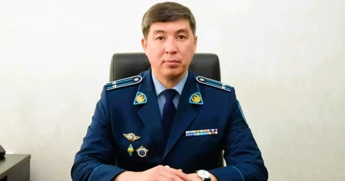  Атырауда экс-полиция басшысы тергеу изоляторына қамалды 