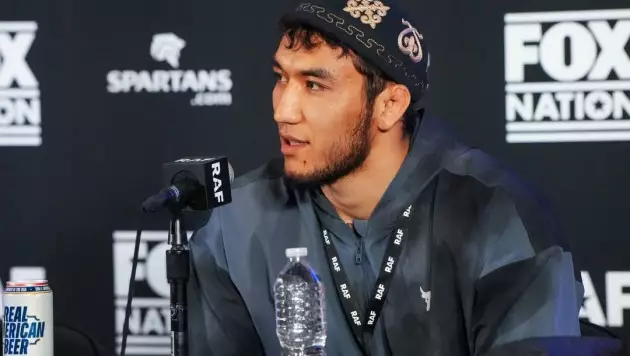 Снайдер назвал Айтмухана "настоящим монстром" после схватки в RAF