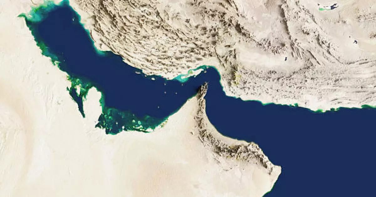   АҚШ–Иран текетіресі: теңіз жолы жабылып, кемелерге ескерту жасалды   