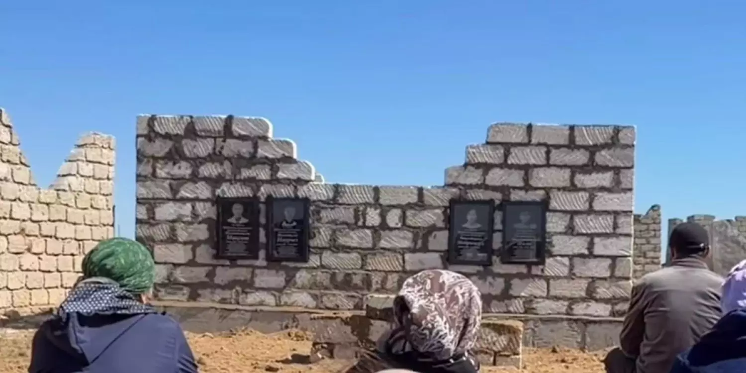 Жангелдинде қаза тапқан отбасыға ауыл болып зират тұрғызылды