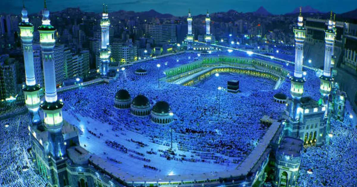   Сауд Арабиясы қажылық қарсаңында қатаң шектеулер енгізіп, Меккеге кіру тәртібі өзгерді   