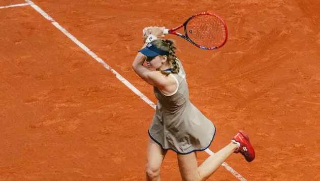 Елена Рыбакина выиграла турнир в Штутгарте и получила Porsche 911