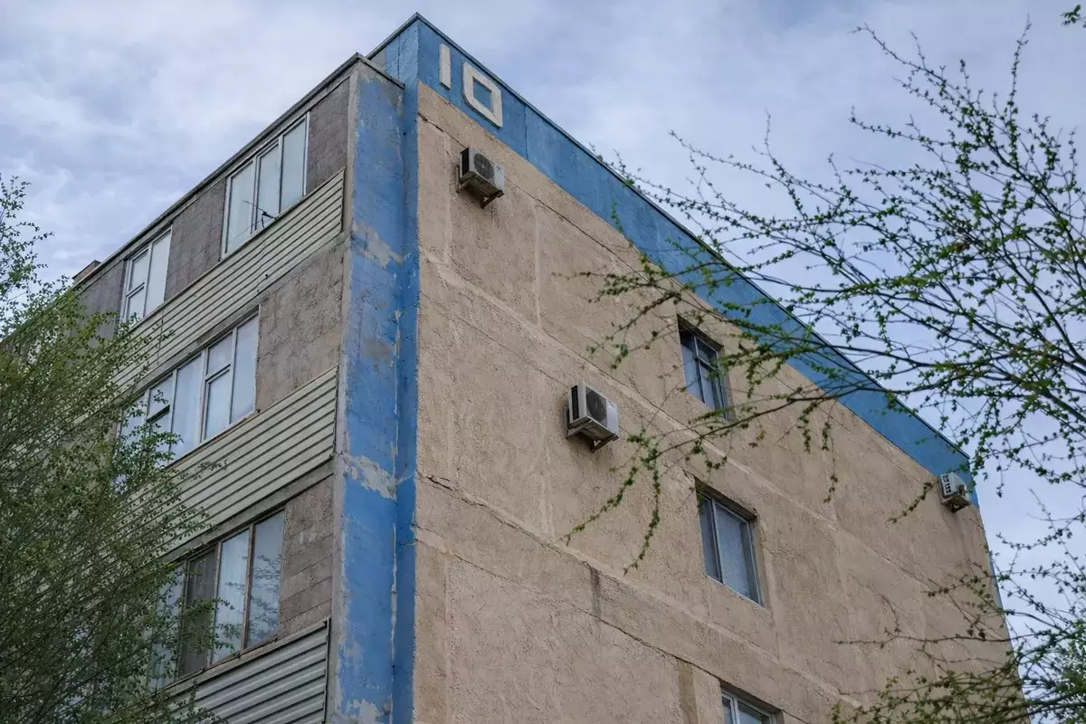 Коммунальный тупик: дом в Актау остался без обслуживания - новости на Lada.kz 19.04.2026