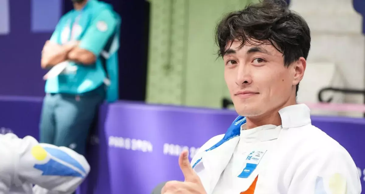 Казахстанец завоевал  «серебро» на Гран-при по фехтованию в Венгрии