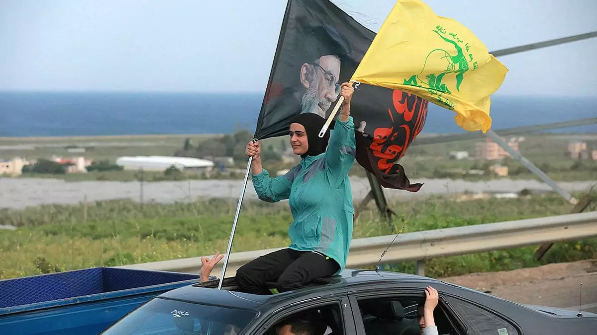 Стратегия "живого щита" "Хезболлы" стоит за засадой в Ливане и подрывом бомбы, втянув Макрона в ситуацию.